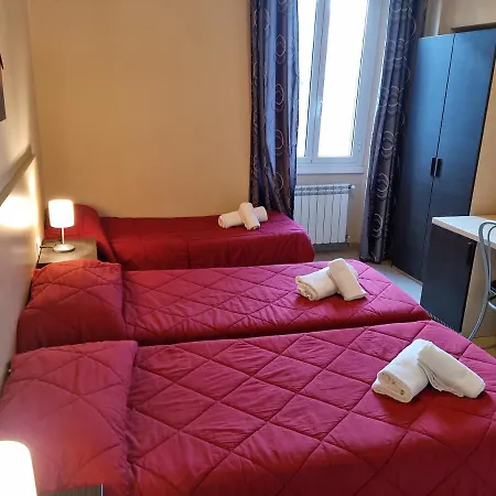 Mosaic Hostel *